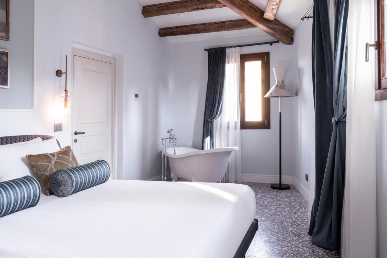 Aparthotel Be Mate Ponte Di Rialto Venecia Exterior foto